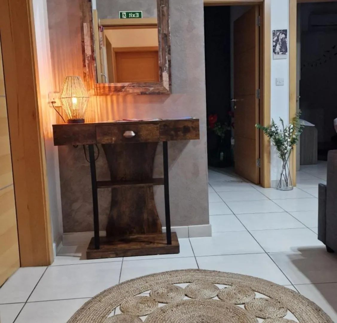 The Podium Apartment Żebbuġ